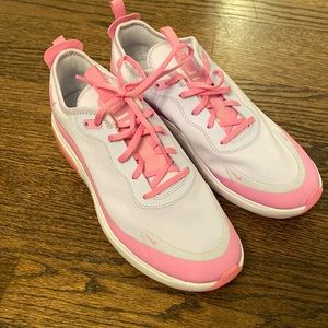 Nike Women’s Air Max Dia: Pink
